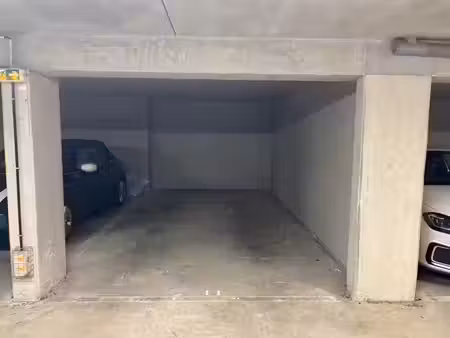vente garage 18 m² thionville (57100)