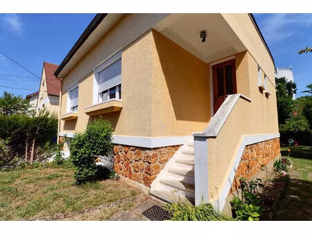 vente maison 6 pièces  110.00m²  maisons