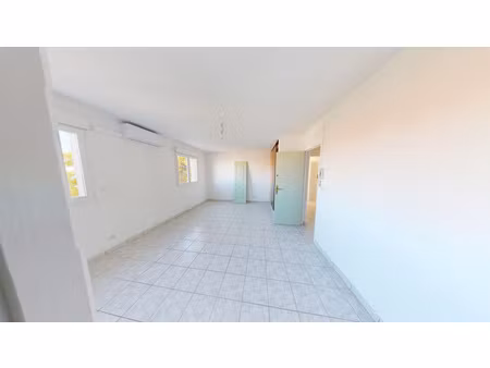 studio barnier frontignan - 25 m² - 1 pièce