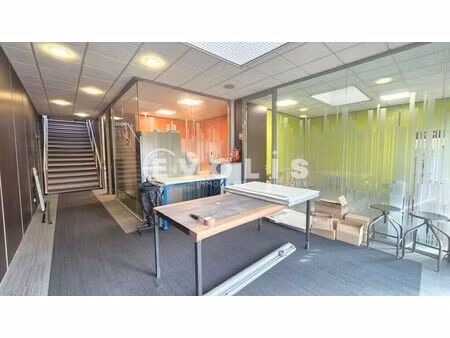 vente local d’activités emerainville 77184 325m²