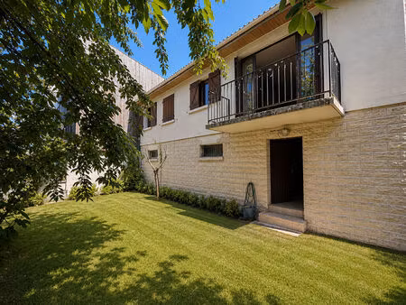 vente maison 7 pièces  124.47m²  maisons