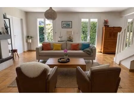 maison de prestige de 160 m2 en vente ahun  france