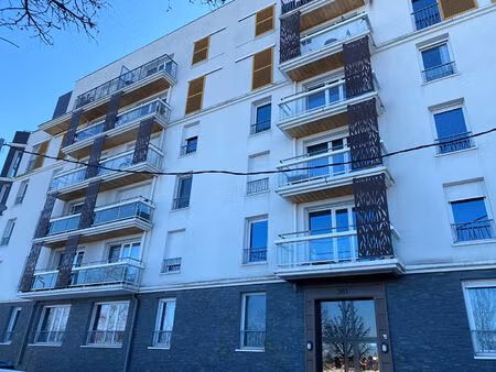 location appartement 2 pièces  45.00m²  châtenay