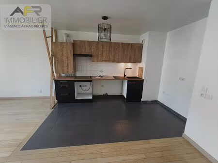 location appartement 3 pièces 69m²