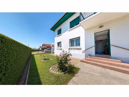 appartement hendaye 3 pièce(s) 81 33 m²