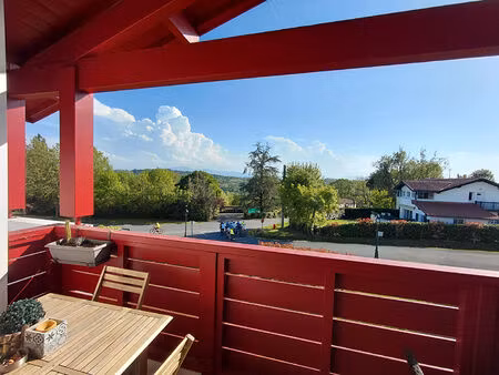 mouguerre t2 dernier etage avec terrasse