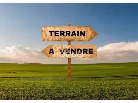 terrain calorguen 349 m2