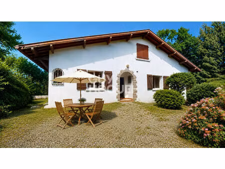 maison saint pee sur nivelle 5 pièce(s) 146.09 m²