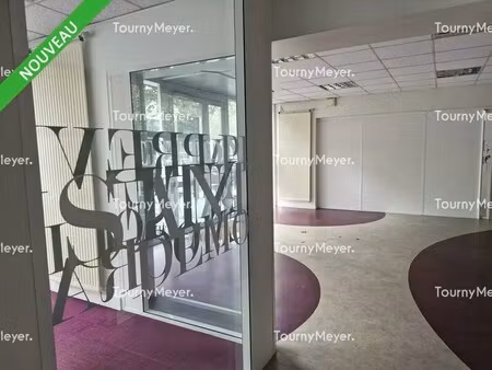 location bureaux 198 m²