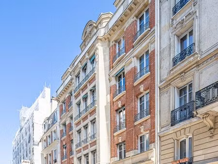 location bureau paris 10eme 75010 188m²