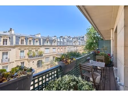 paris xvième - passy - balcon  traversant  parking