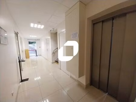 vente bureaux 700 m²