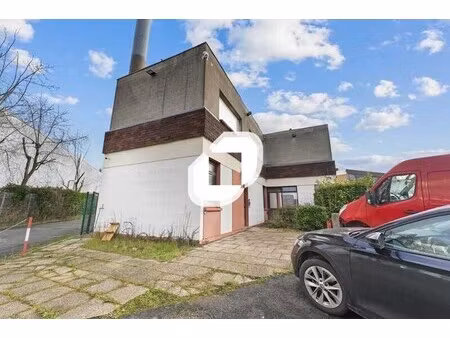 vente bureaux 610 m²