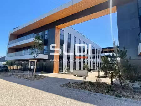 vente bureaux genas 69740 165m² à 2081m²