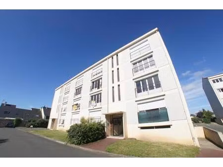 location appartement 3 pièces 61m² angers 49100