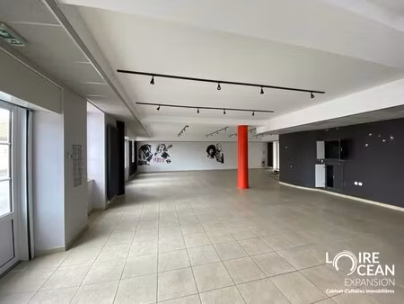 location local commercial 250m² st lumine de clisson 44190