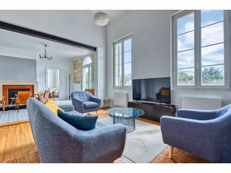 location maison 6 pièces 165m² gradignan 33170