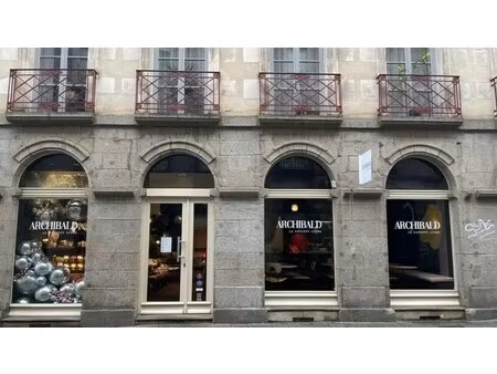 location commerce rennes 35000 160m²