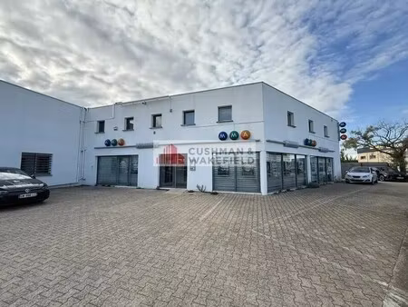 location commerce caissargues 30132 70m²