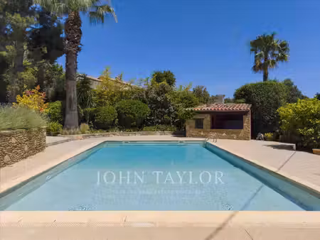 la cadière-d'azur – villa avec piscine et appartement indépendant