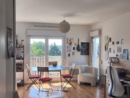 location appartement 1 pièces 33m2 reims 51100 - 585 € - surface privée
