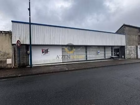 vente bureaux et commerces à la châtaigneraie (85120) : à vendre / 300m² la châtaigneraie
