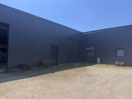 vente bureaux et commerces à ambon (56190) : à vendre / 172m² ambon