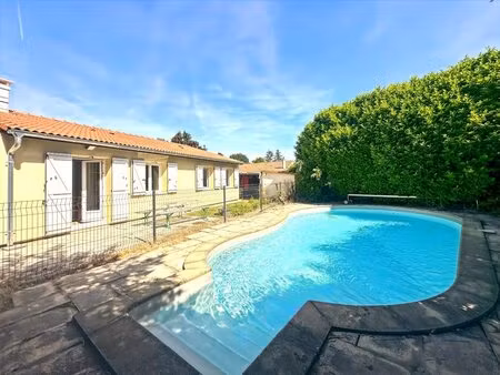 maison de plain-pied à vendre avec piscine