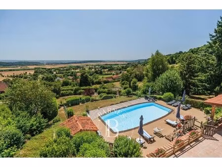 presbytère restauré du 17ème siècle - piscine - vue panoramique
