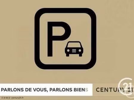 location garage box et parking à saint-jacques-de-la-lande (35136) : à louer / 12m² saint-