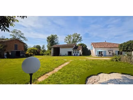 vente maison 7 pièces 190 m² à nègrepelisse (82800)  421 000 €