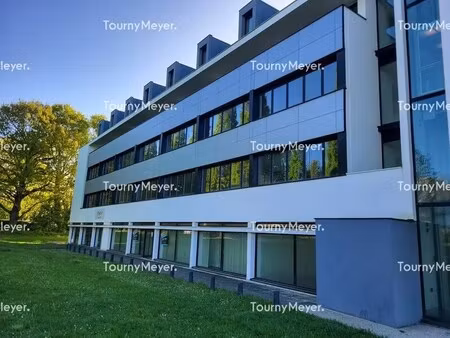 location bureaux 245 m²
