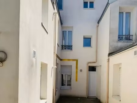 vente immeuble 213 m² reims (51100)