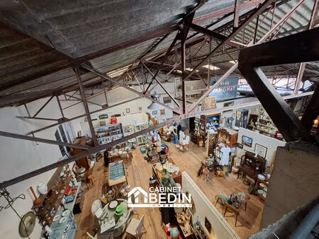 grand local commercial sur axe passant 376 m²