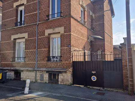 maison 8 pieces (150 m2) compiegne