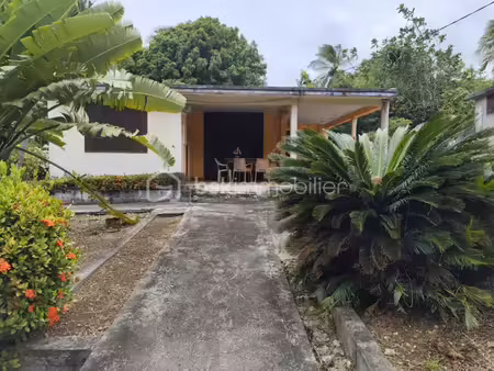 à rénover ! maison individuelle 4 chambres sur 857 m² de terrain arboré – petit-canal