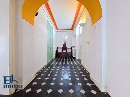 villa de caractère en pierre de meuse - 6 chambres - 4 sdb