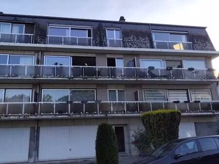 appartement spacieux de 120 m² avec 2 parkings