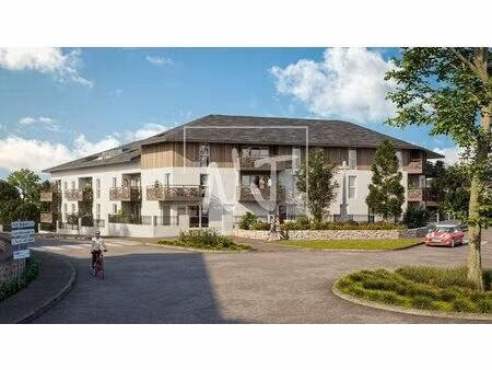 appartement 2 chambres avec stationnement à sainte gemmes sur loire
