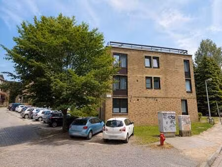 studio meublé à 50 m du lac – louvain-la-neuve