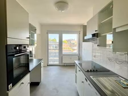 appartement 2 chambres - garage- cave- 2 balcons