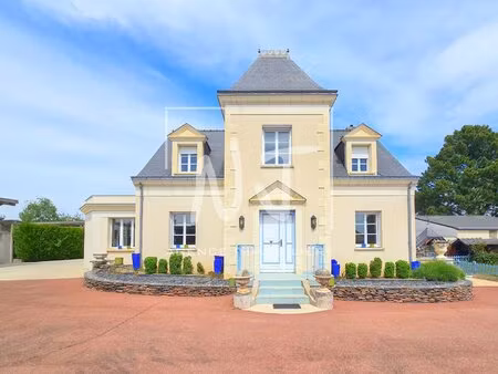 maison familiale avec gîte et dépendances