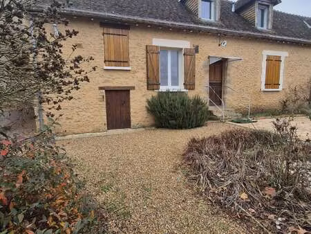 location maison à savigné-l'évêque (72460) : à louer / 83m² savigné-l'évêque