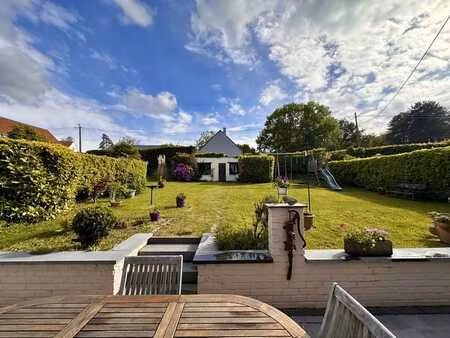 offre acceptee - villa 4 façades avec 3 chambres et jardin