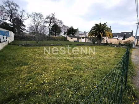 terrain à bâtir en coeur de ville à etables sur mer 225 m2
