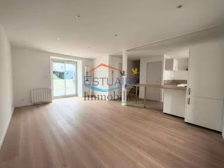 location appartement 3 pièces à fay-de-bretagne (44130) : à louer 3 pièces / 69m² fay-de-b