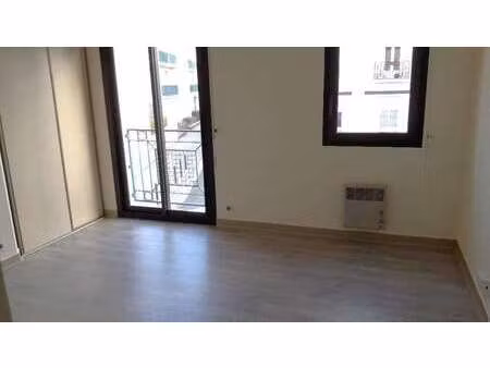 location appartement 2 pièces à nantes saint-donatien (44000) : à louer 2 pièces / 28m² na