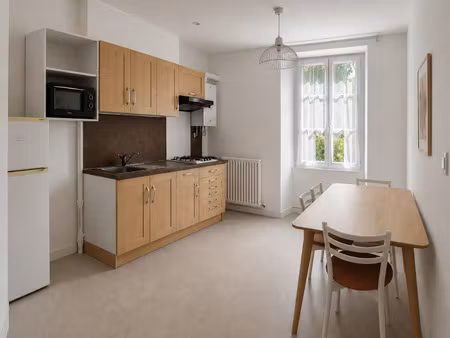 location appartement 2 pièces meublé à angers (49000) : à louer 2 pièces meublé / 37m² ang
