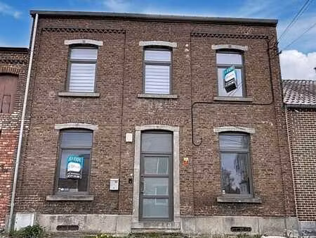 maison 5 chambres avec piscine et jardin