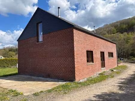 belle villa 4 façades avec vue dégagée sur les campagnes